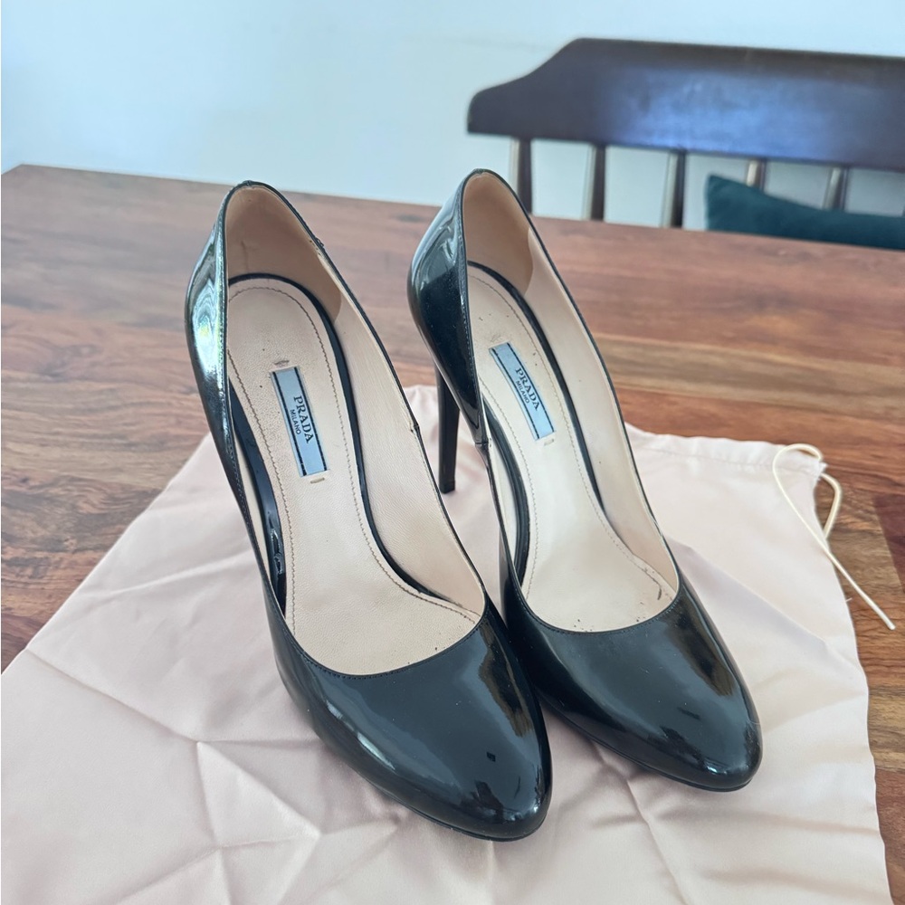 PRADA Pumps - Picture 2 of 5